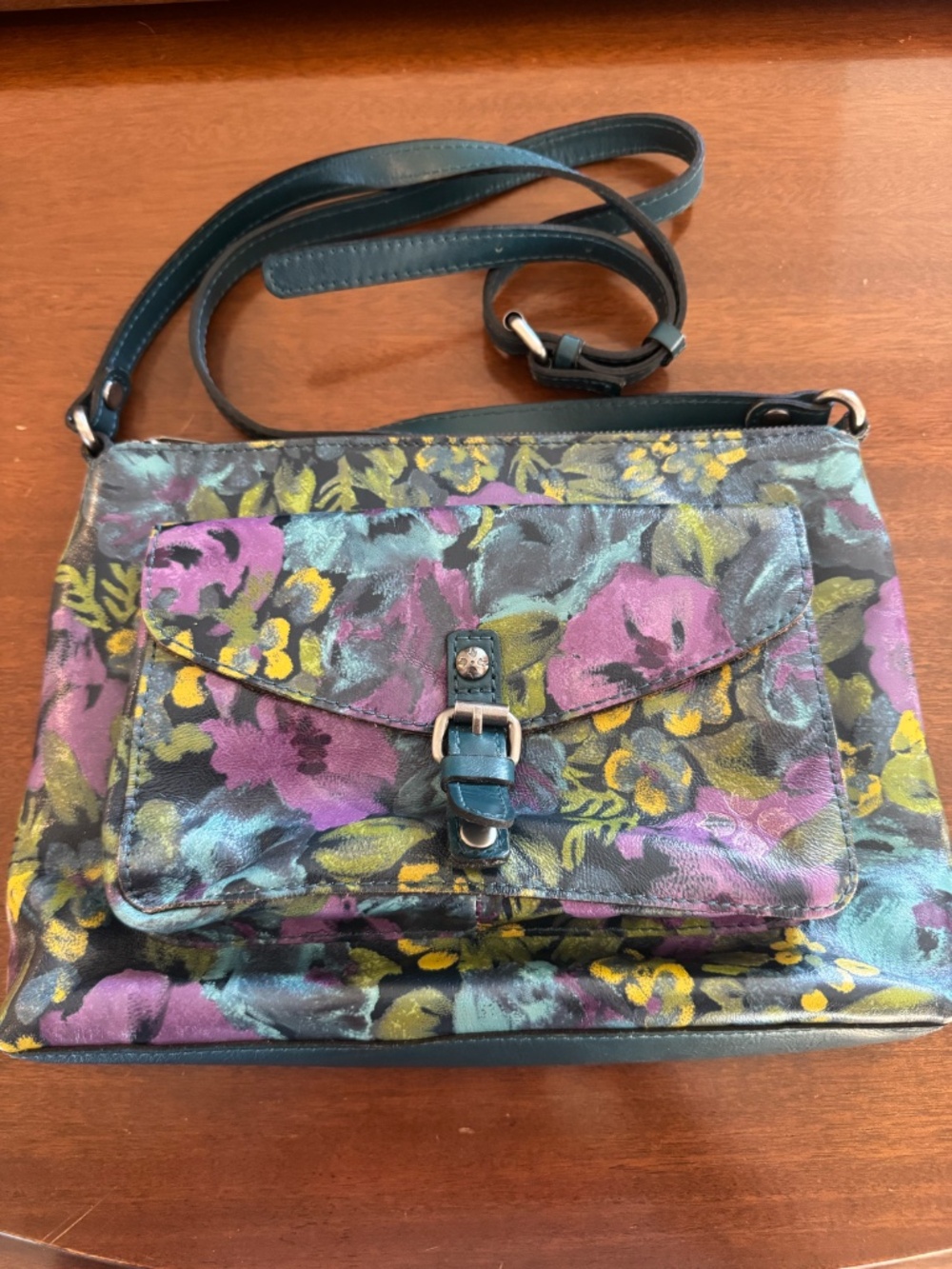 Patricia Nash Kirby East West Floral Crossbody Bag